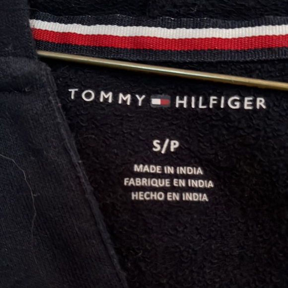 Tommy Hilfiger hoodie - Picture 3 of 3